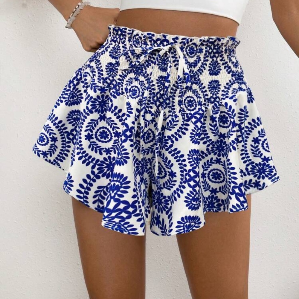 SHEIN High Waist Blue and White Floral Shorts